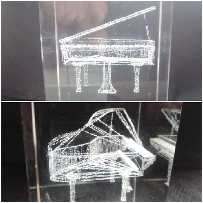 Decoração com piano ,impressão a laser.