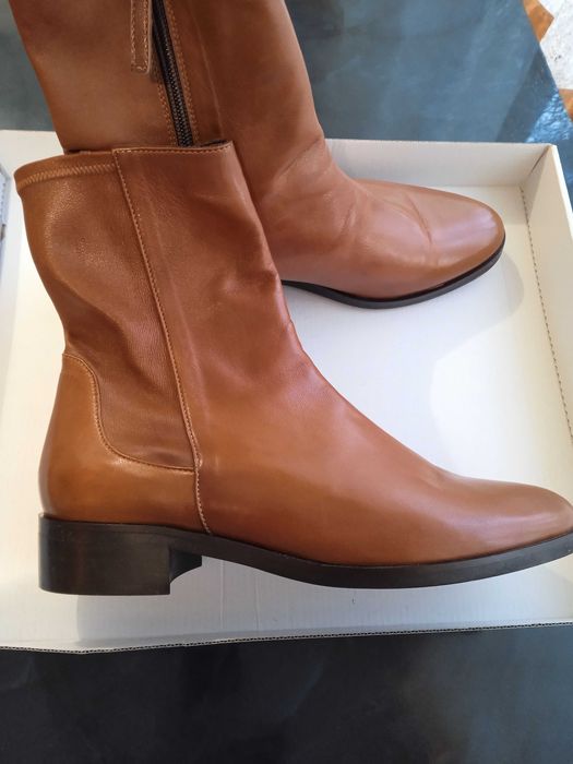 Нові шкіряні чоботи, Італія, 38 розмір