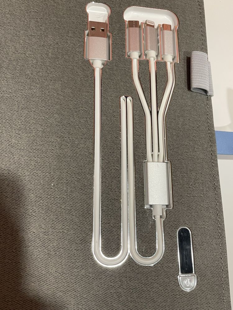 Notes z power bank  gadżety