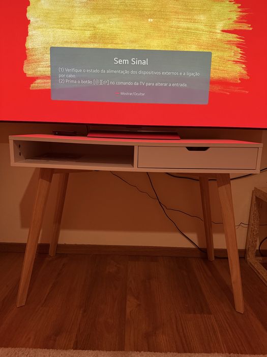 Secretária 100x50 como nova