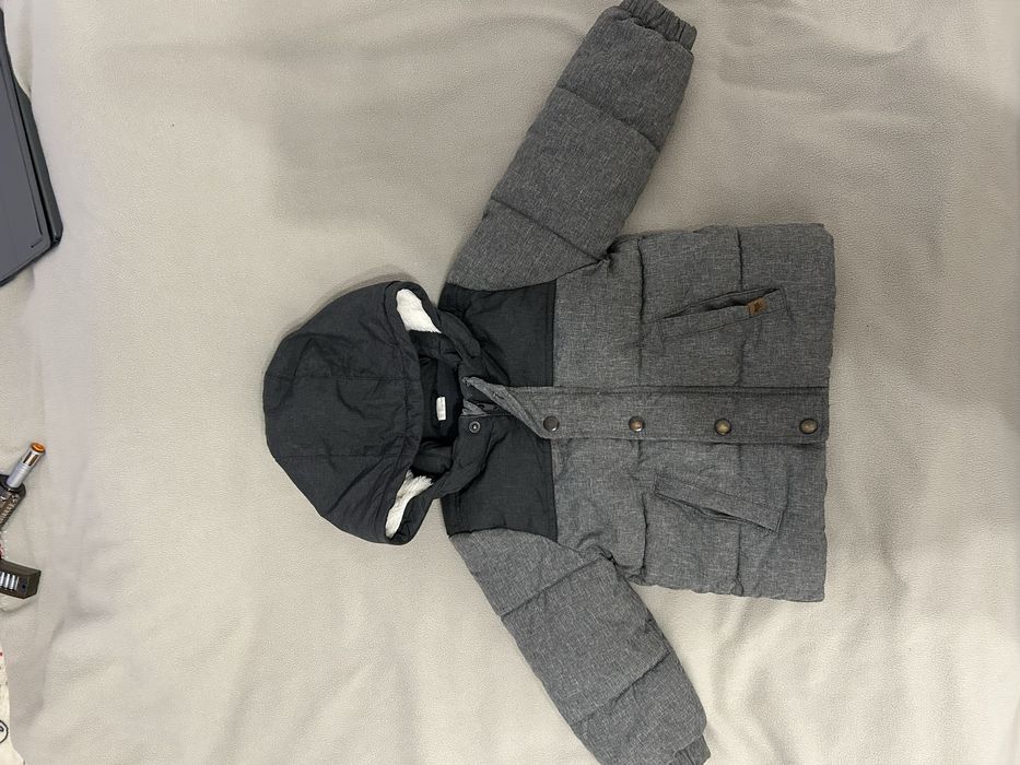 Зимова куртка h&m, розмір 86