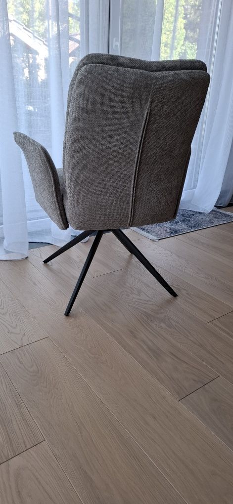 Krzesła do salonu