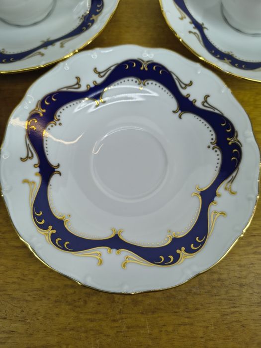 Elegancki zestaw filiżanek ze spodkami – porcelana MZ, Czechy