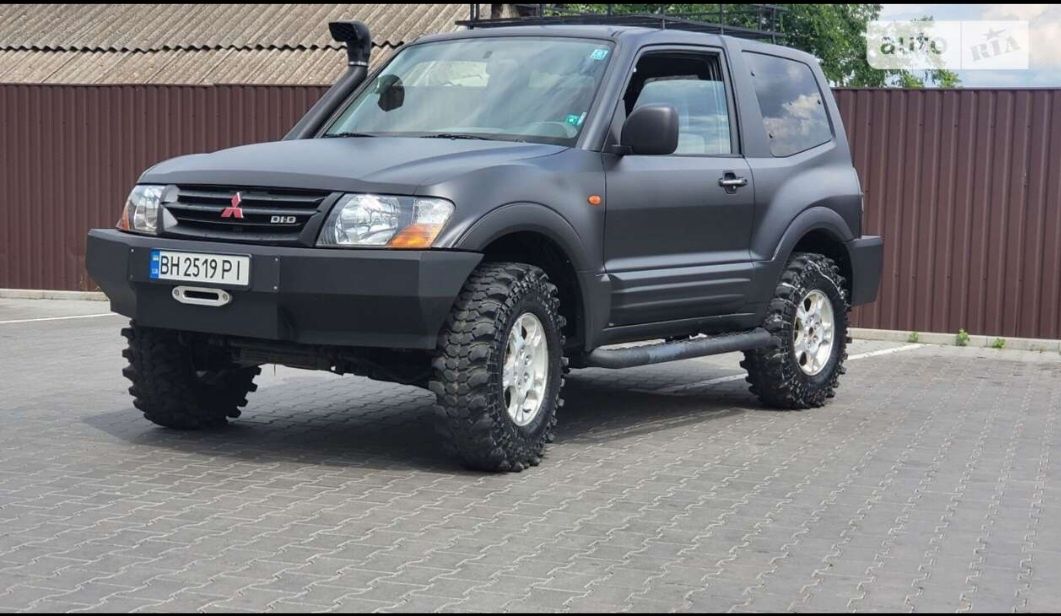 Mitsubishi  pajero