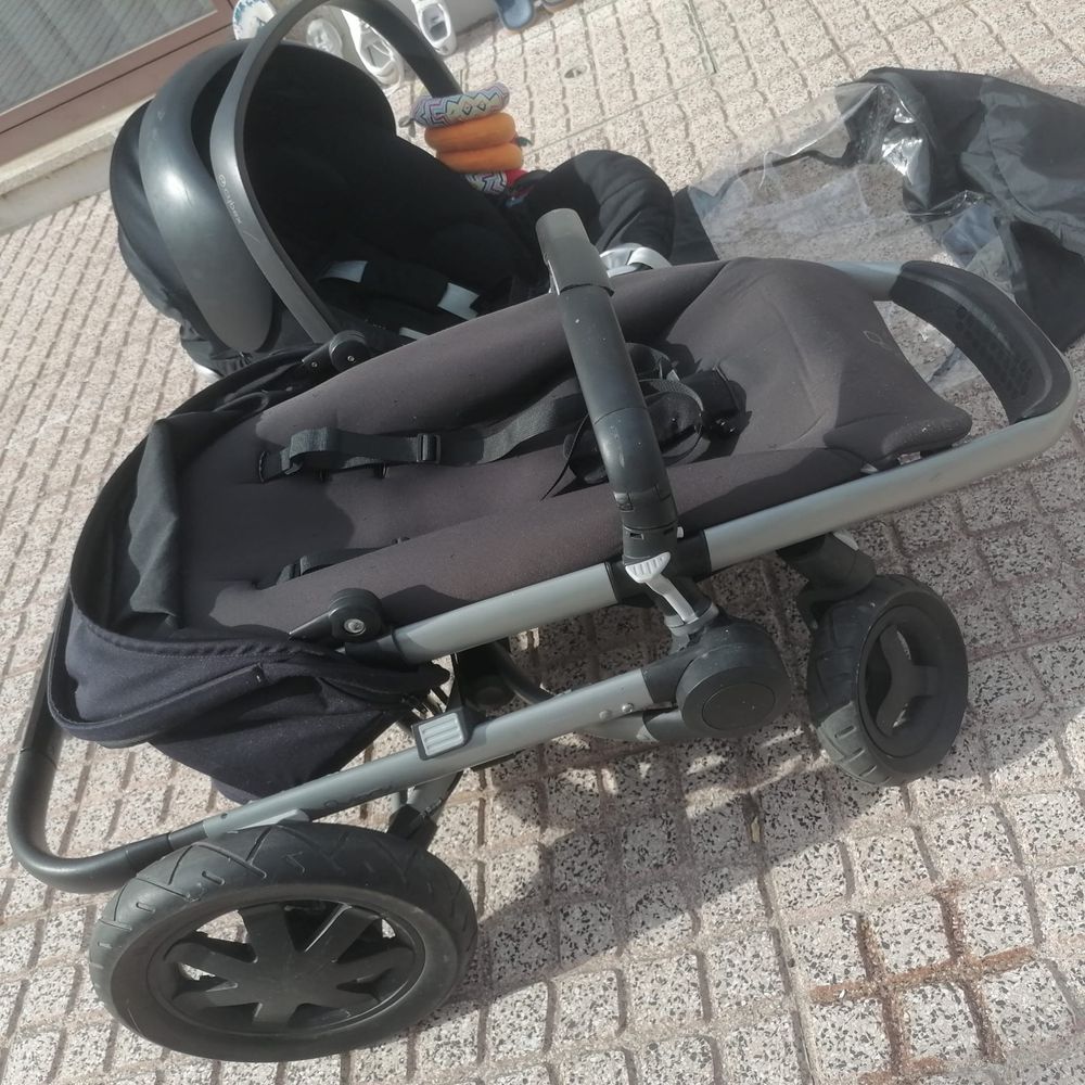 Carrinho de bebe Quinny+ ovo
