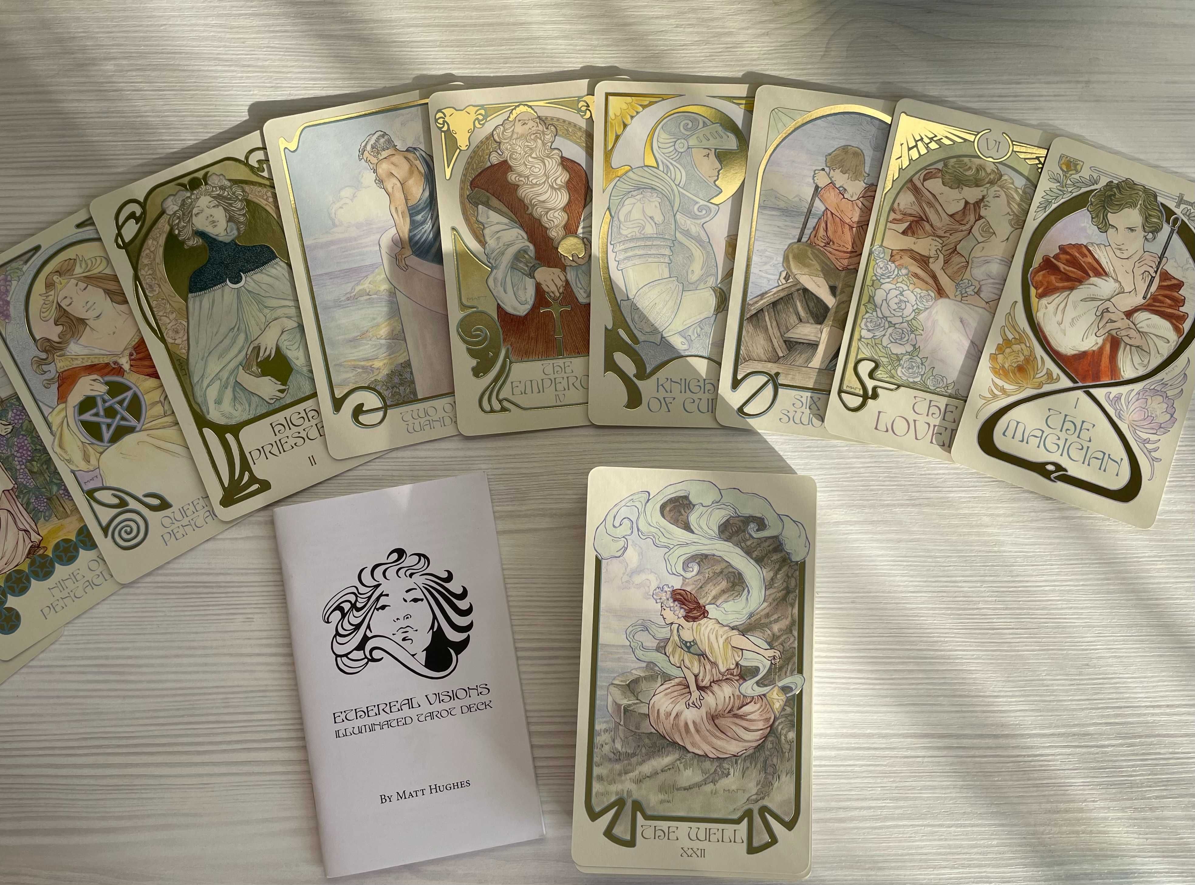 Таро Ефірних Видінь / Ethereal Visions Illuminated Tarot