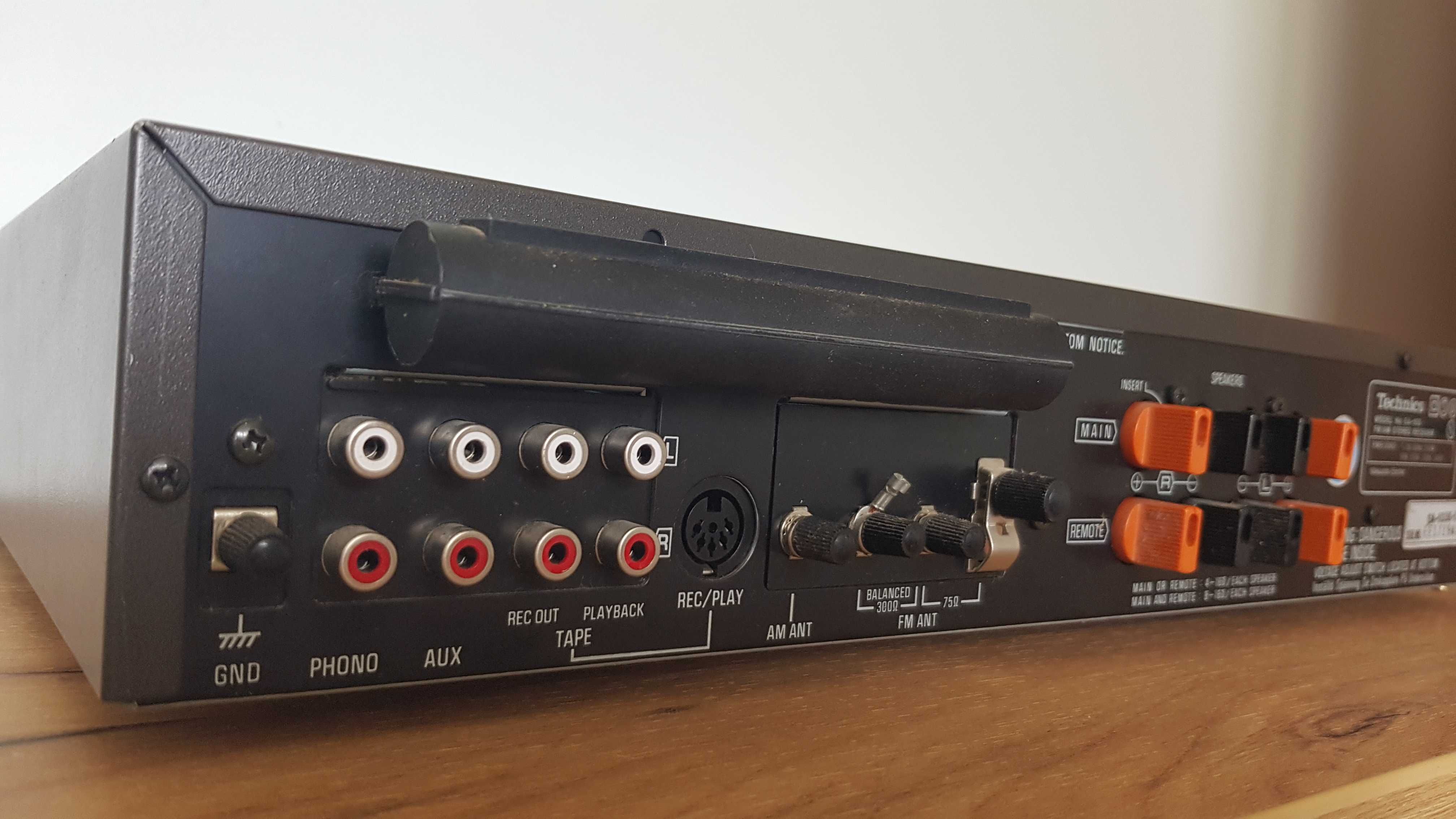 Amplituner Technics  SA-103 Vintage