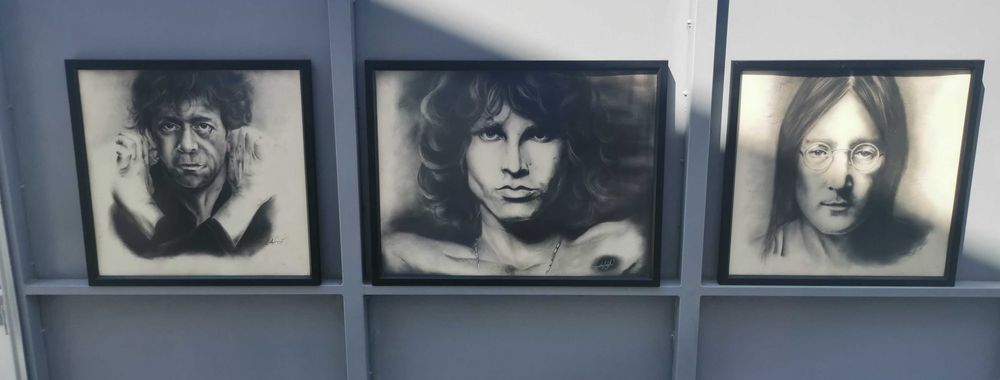 Conjunto de Quadros e Molduras