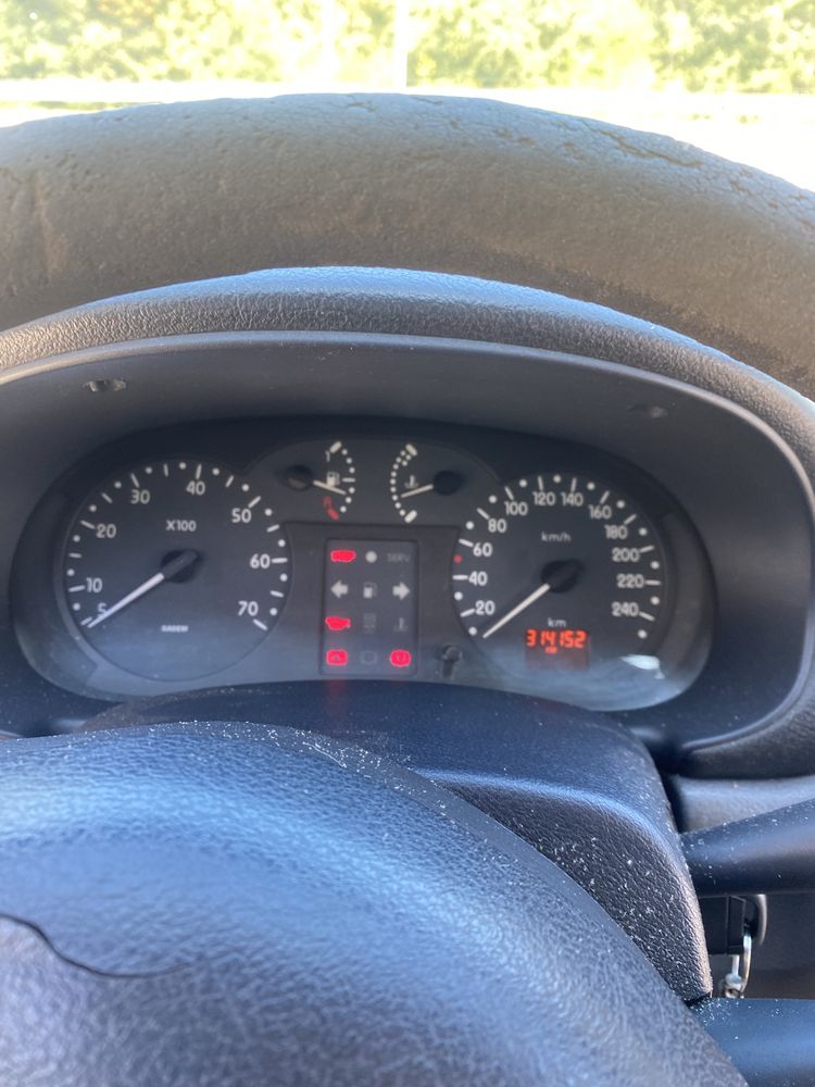 Clio otimo de mecanica.