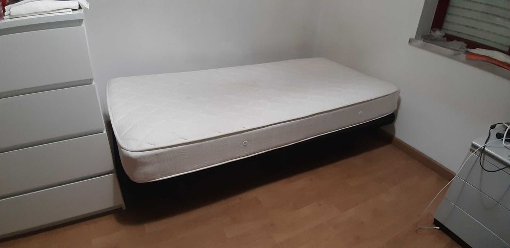 Sommier com colchão cama solteiro