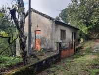 3 Moradias com terreno em Vinhós, Fafe