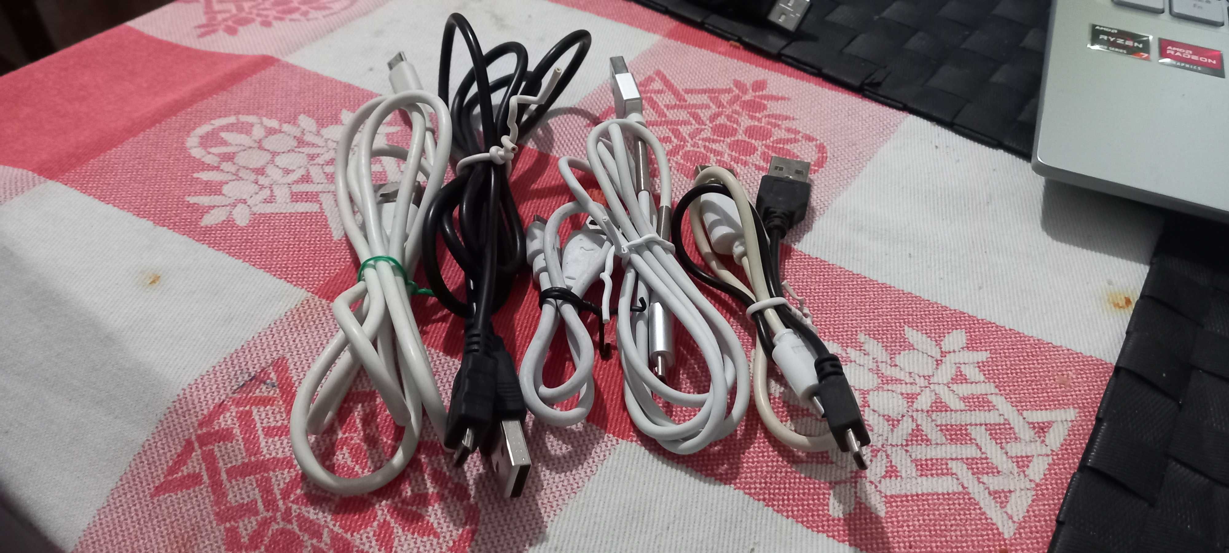 Cabo Micro USB - Vários