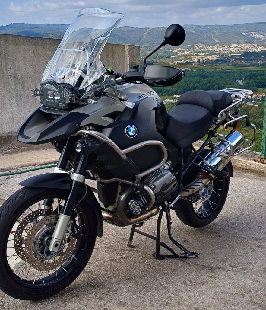 1200 gsa impecavel