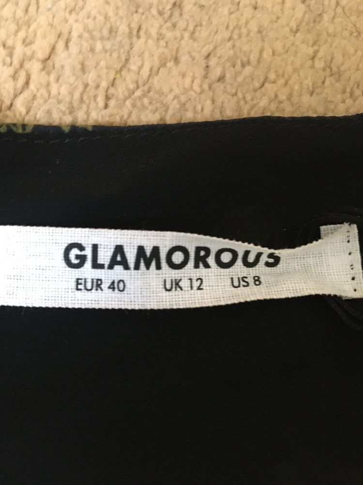 Sukienka nowa Glamorous  rozmiar -40 L