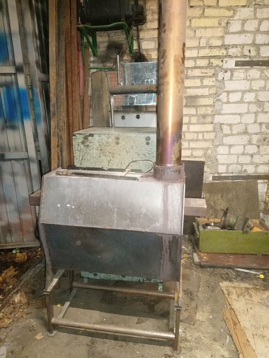 Пічка дровяна з системою примусової конвекції