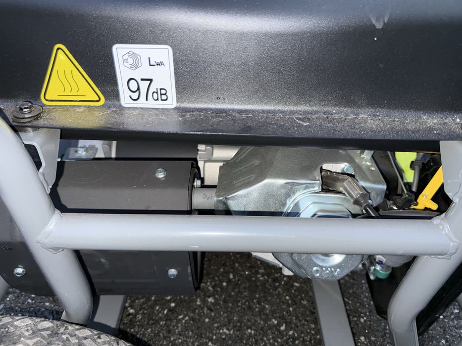 Генератор PRAMAC 6.2 кВт.