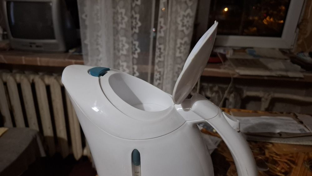 Електричний чайник MBM GOLD.