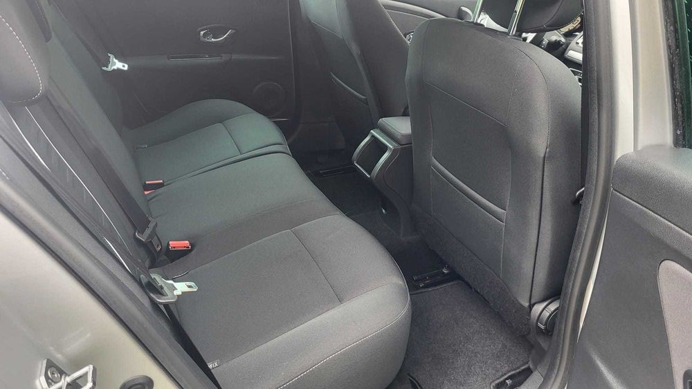 Sprzedam,
Renault Megane 1.2 benzyna TCe 115 KM ,