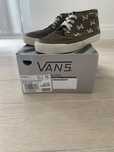 VANS WTAPS rozmiar 38