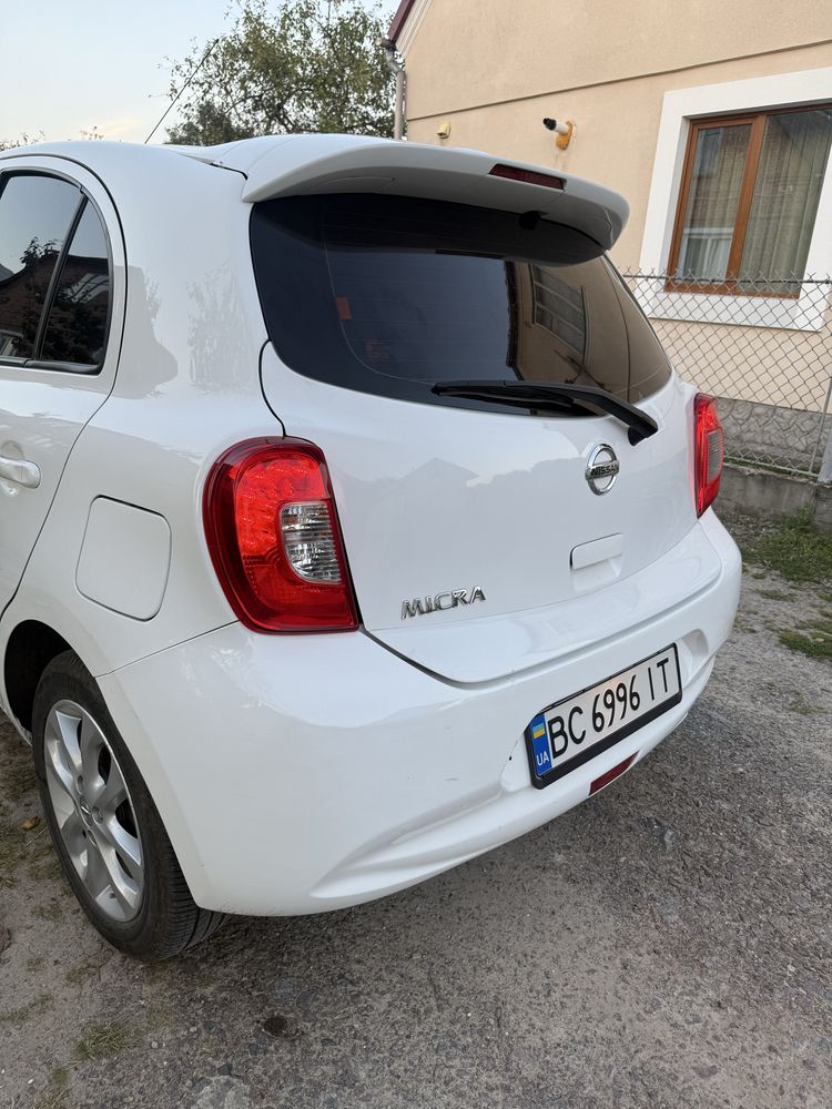 Nissan micra 2015 рік Автомат