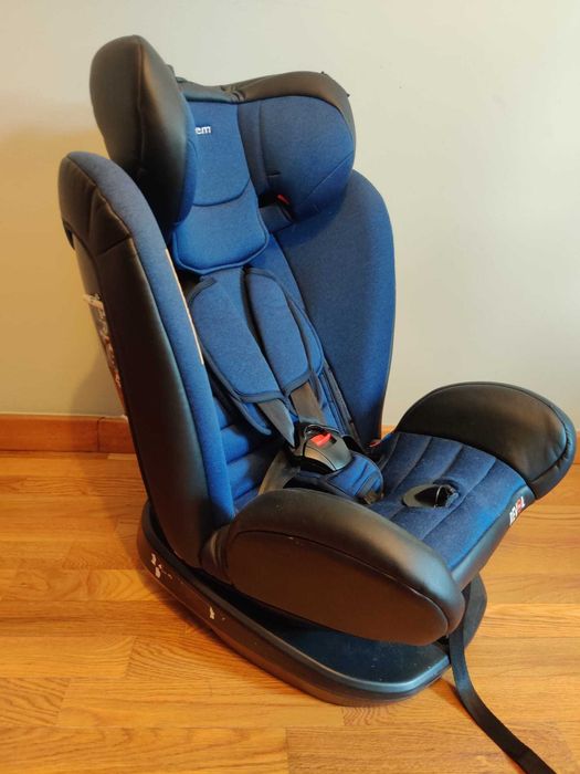 Cadeira Auto 0+/1/2-3 com ISO-FIX muito pouco usada e em bom estado