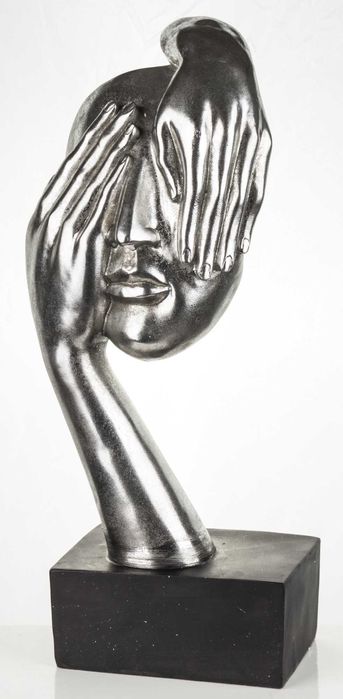 Srebrna figurka maska twarz zasłonięta dłońmi ozdoba na prezent 139219