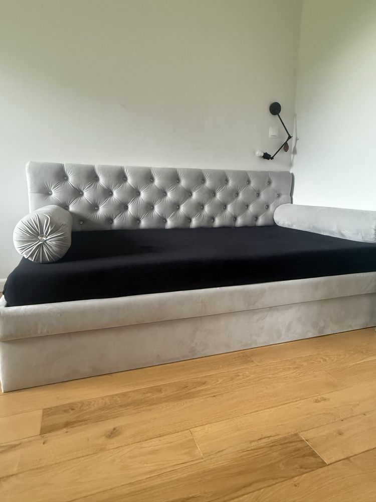 Lozko pikowane marki Clarissima z szuflada pod materac 120x200