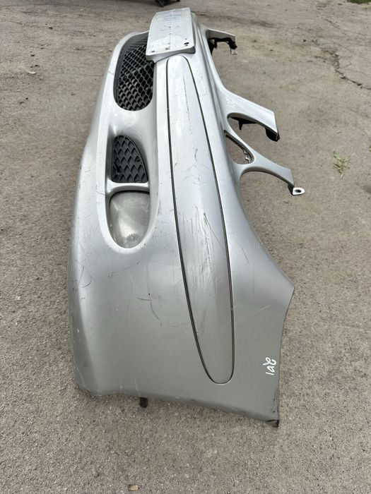 Передній бампер Mercedes-Benz W211 Мерседес Бенз В211 2002–2006 дорест