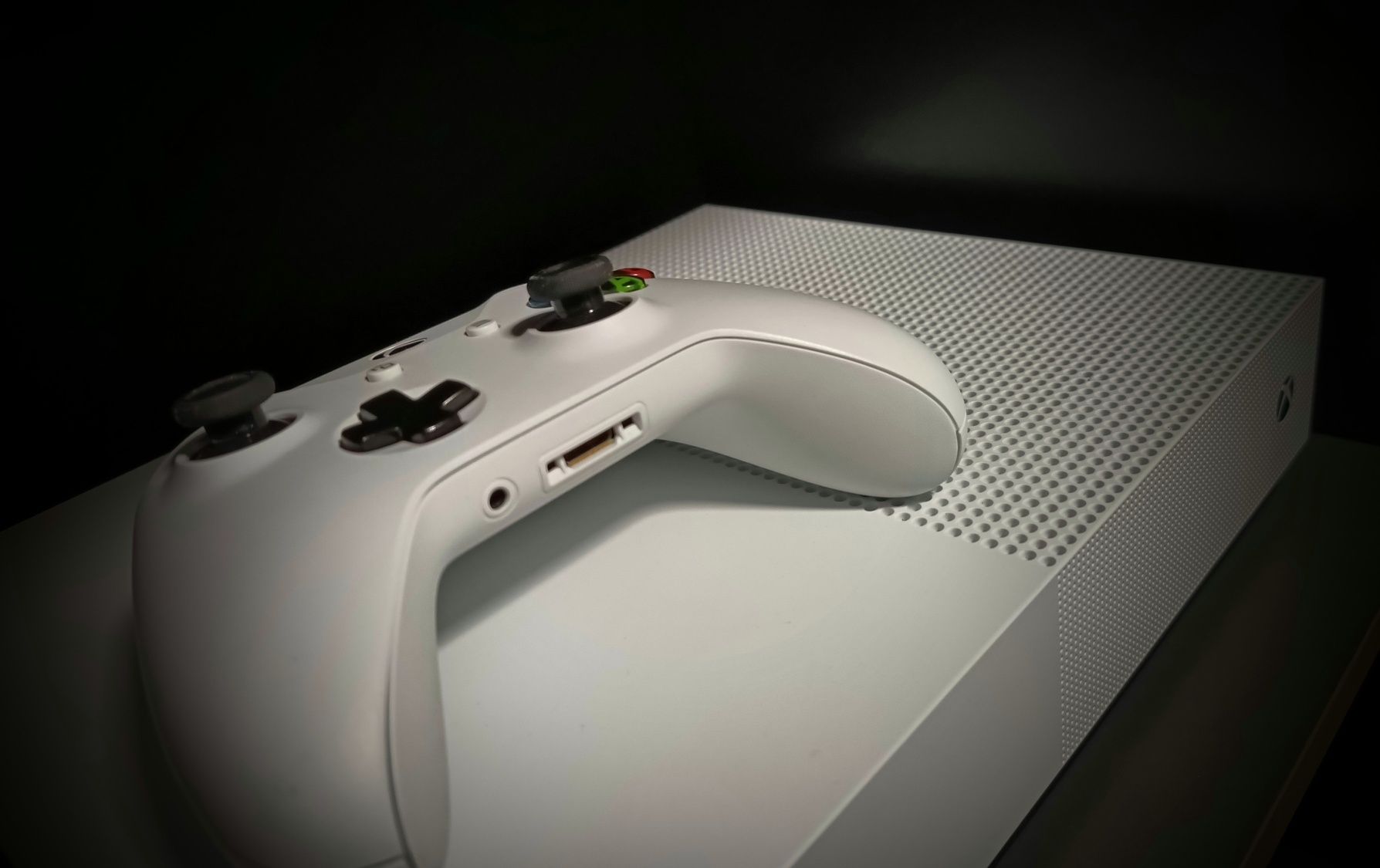 Приставка Xbox One S 1TB All-Digital + Гарантія!