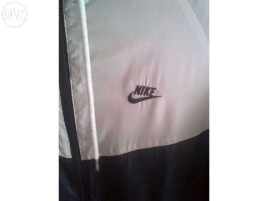 Casaco Nike Zurich