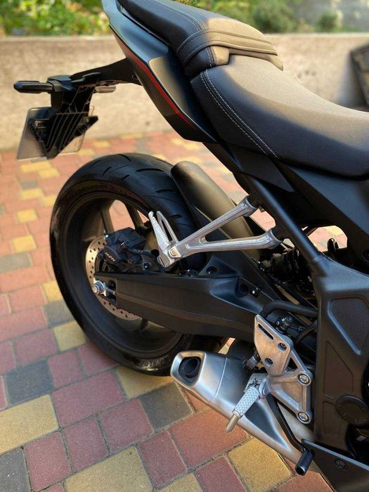 Honda CBR 650R E-Clutch 2024