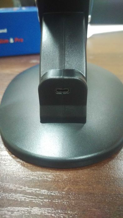 Зарядка Dualshock 4 / PS4 / Playstation 4