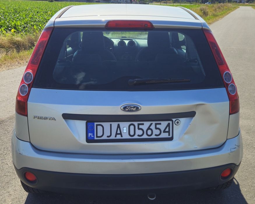 Ford Fiesta MK6 2006rok 1.3 benzyna 60km