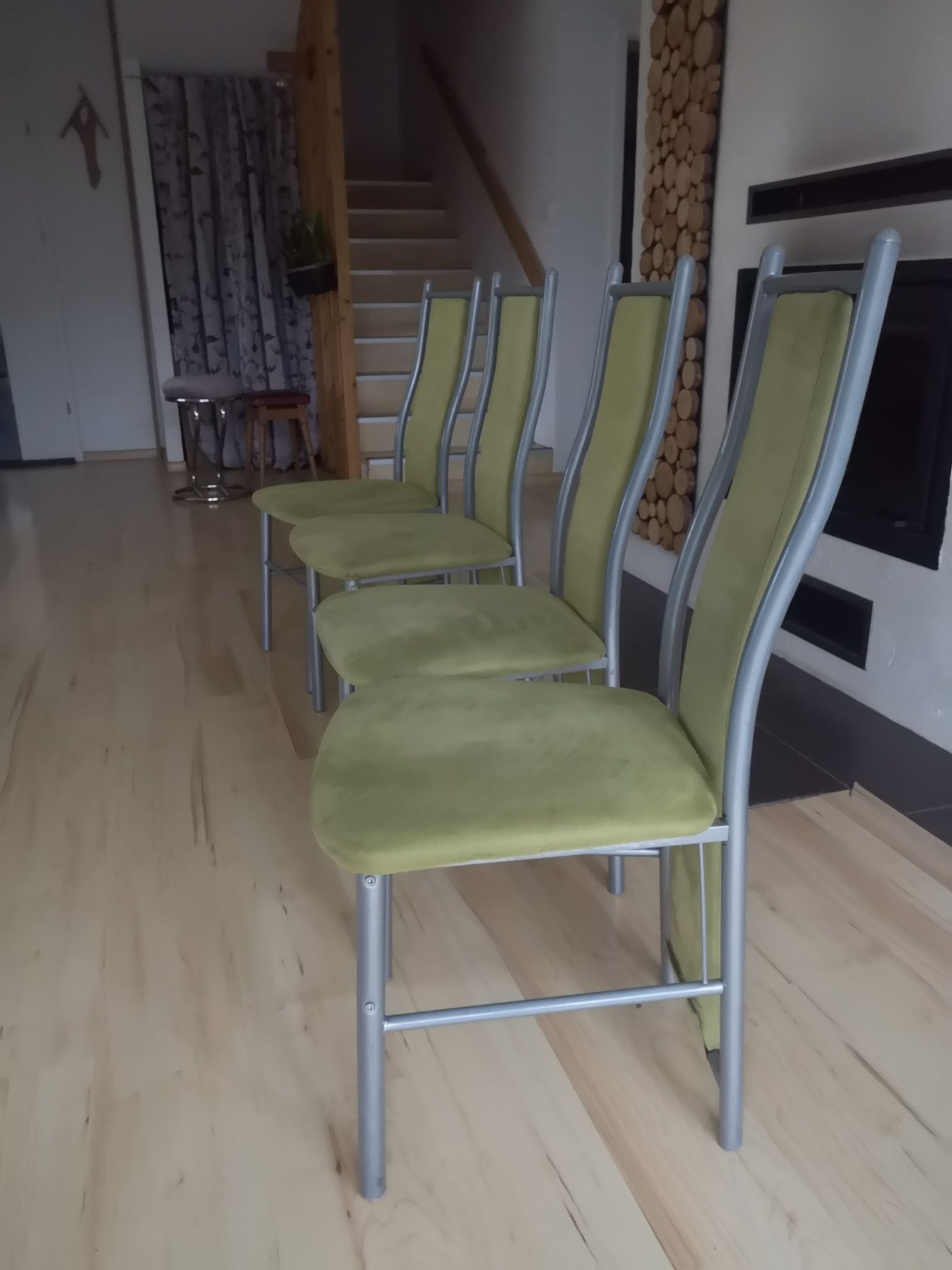 4x krzesła krzesło stylowe nowoczesny dezajn metal i welur