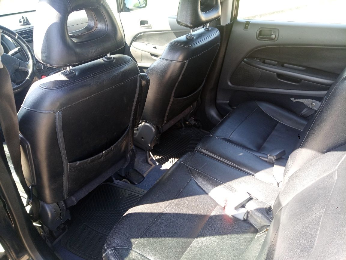 Honda Stream 1.7  vtec 125 cv