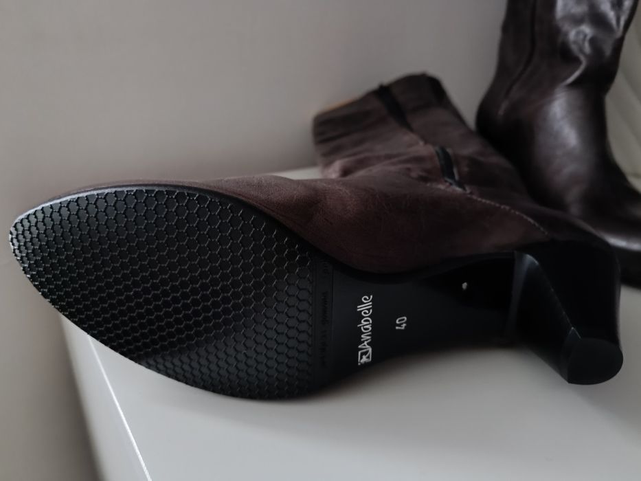 Kozaki ze skóry naturalnej rozmiar 40