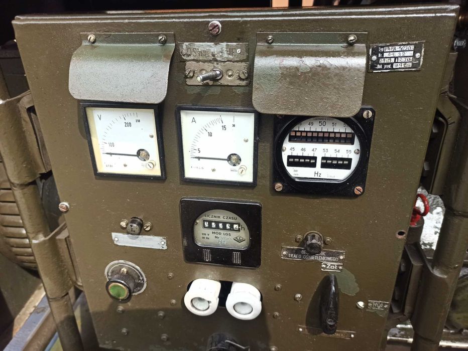 Agregat prądotwórczy PAB 4 4,8 kw 230V na przyczepie