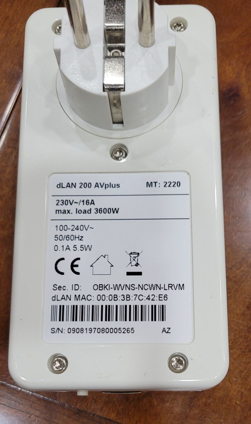Vendo 4 PLCs Devolo