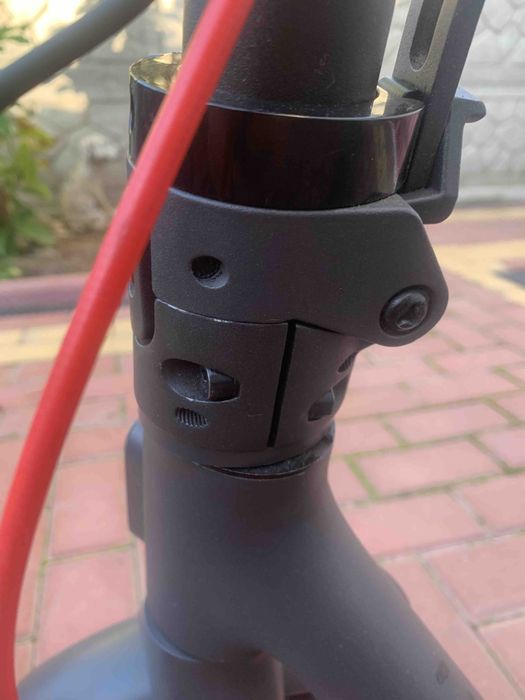 Продам електросамокат оригінальний xiaomi mi pro 2 black