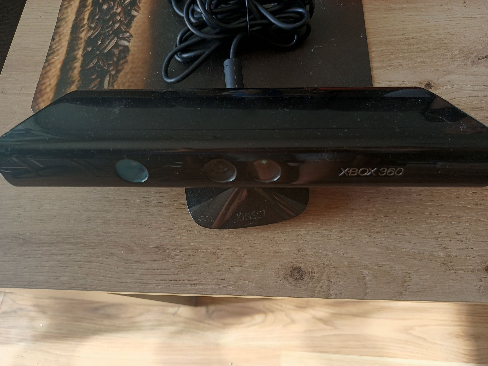 Xbox 360 z kinect pady gry