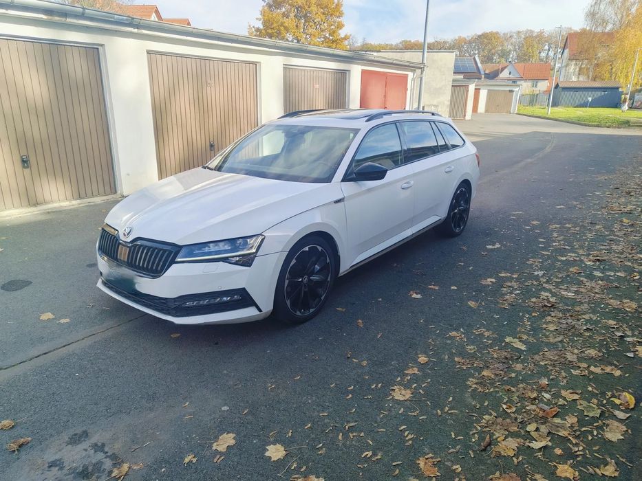 Skoda Superb SPORTLINE 2,0 tdi matrix panorama alu 19 bezwypadkwoy 1 wlasciciel