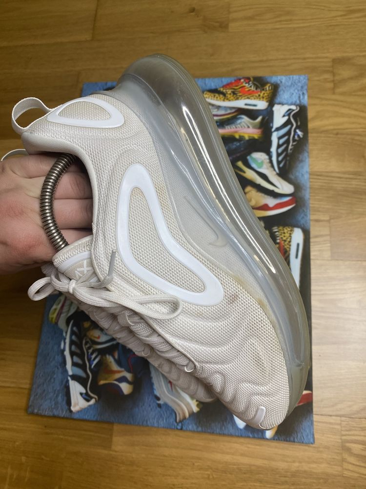 Кросівки Nike Air Max 720 розмір 42 (27 см по устільці) 90