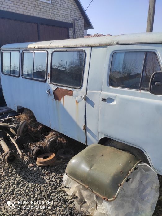 Продам уаз 3303 лек бензин торг