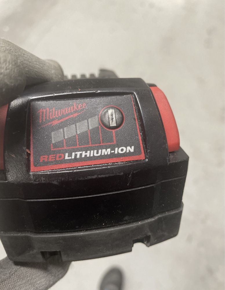 Bateria Milwaukee 5.0 M18