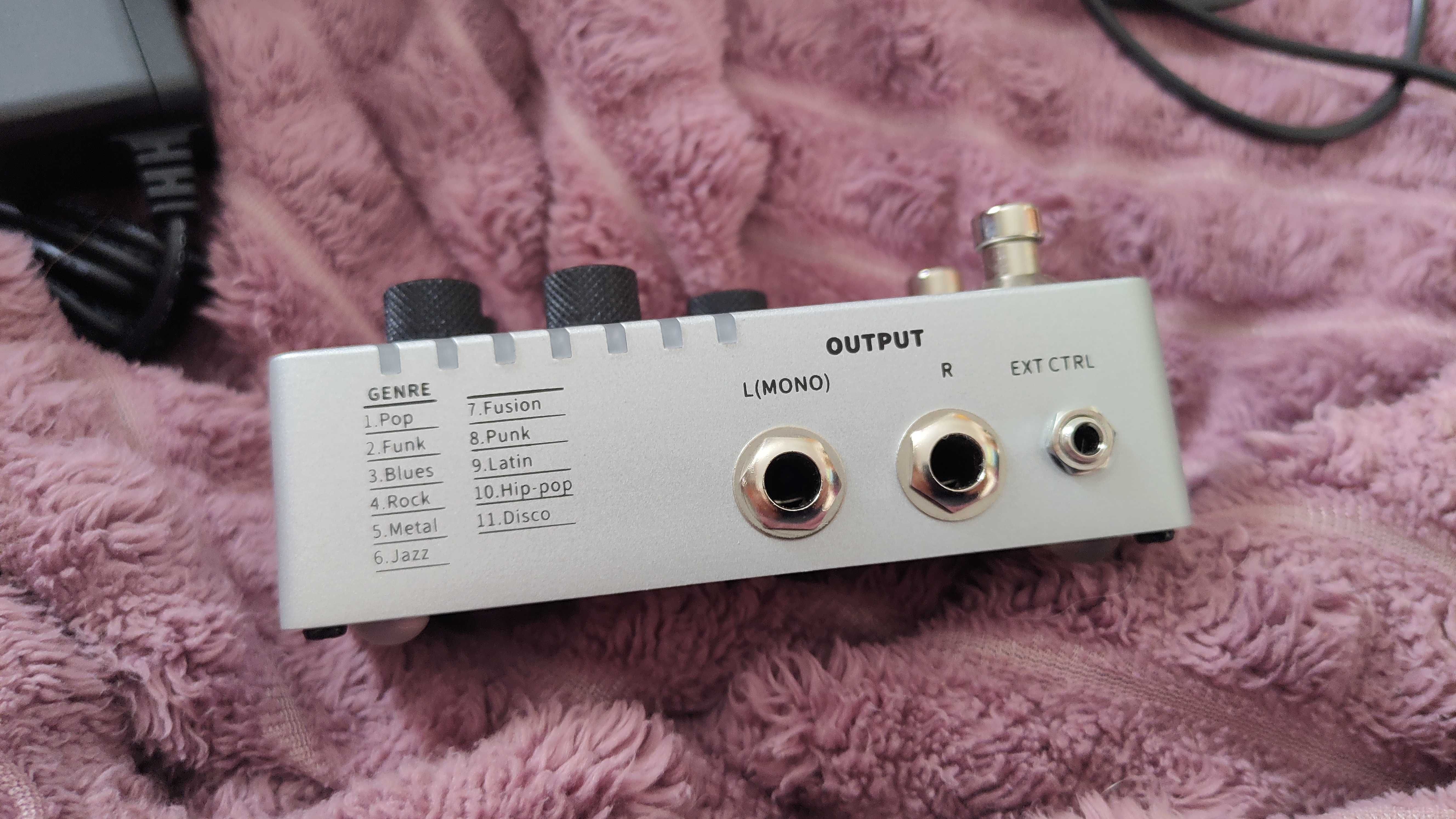Педаль Mooer drummer looper X2 драм машинка + лупер. Groove loop