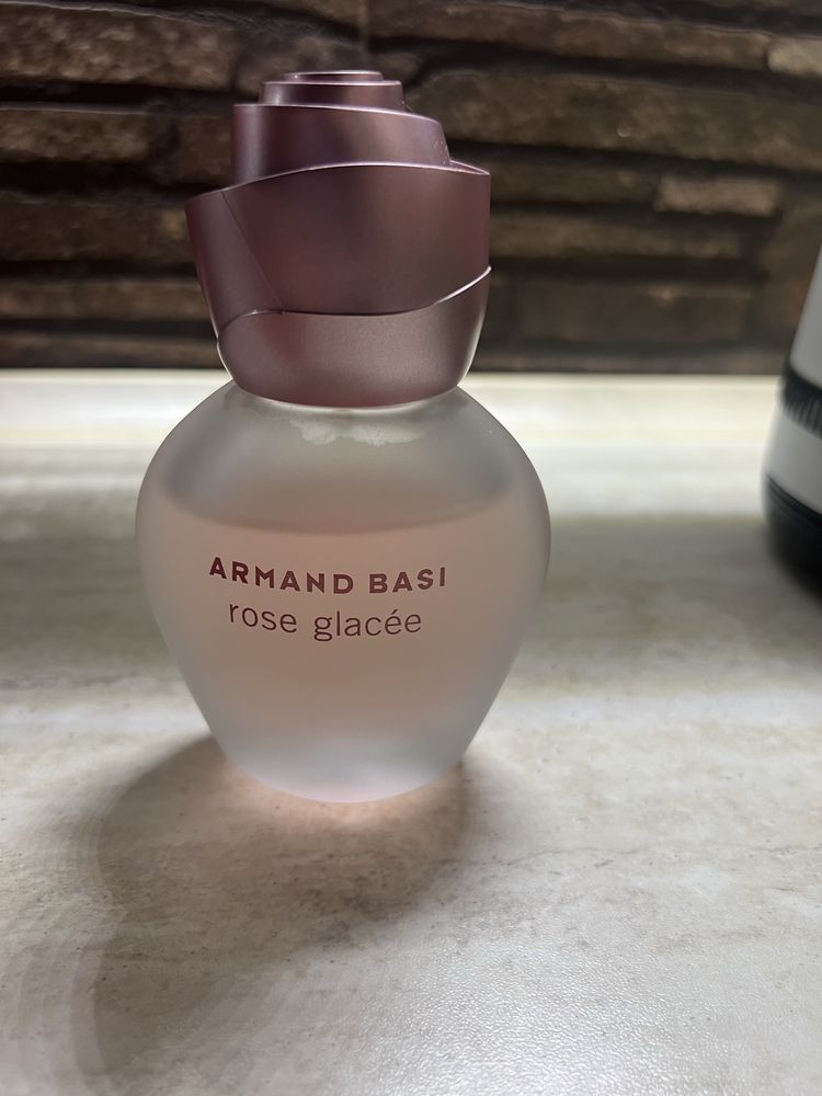 Armand Basi- Rose Glacee