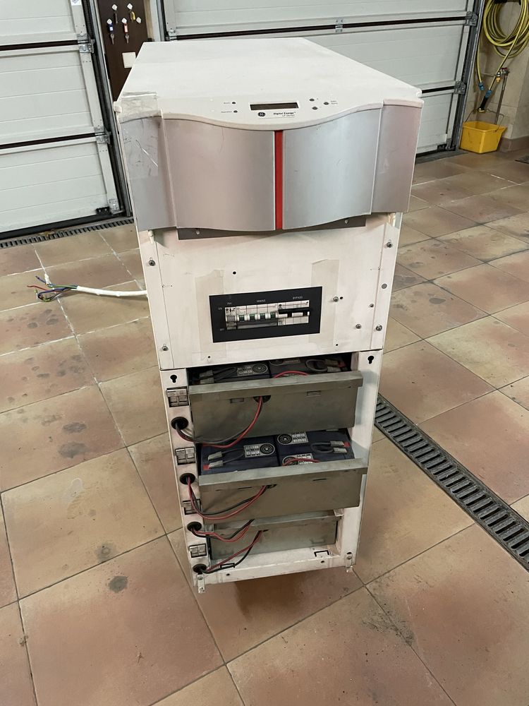 Джерело безперебійного живлення з акумуляторами GE LAN PRO 15-31 15kWa