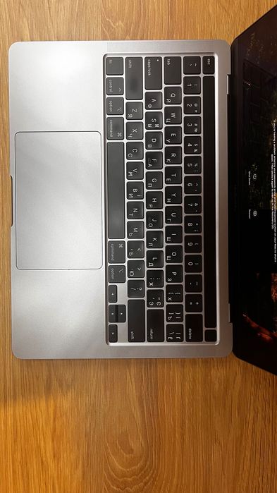 MacBook Pro 13-inch, 2020 i5\16\512GB Space Gray