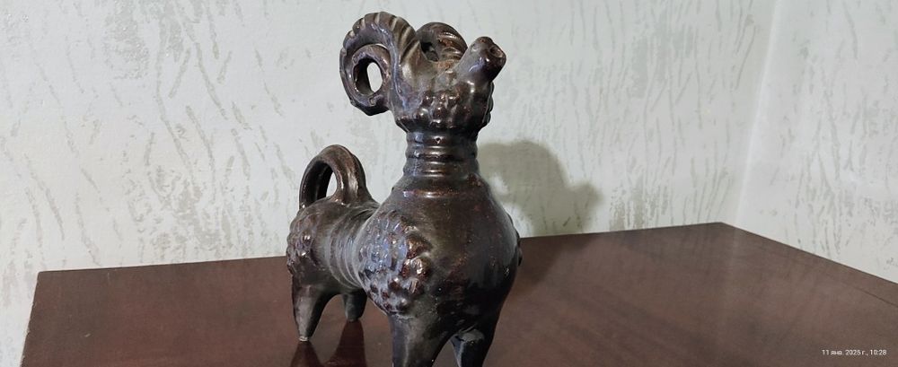 Баран,барашек, лев,графін для віна баранчик кераміка Опішня