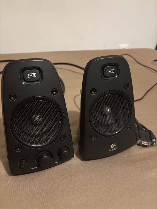 Colunas de som Logitech